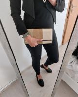 Neue Clutch, Tasche, Handtasche Ich verkaufe diese schöne Clutch. Niedersachsen - Süpplingen Vorschau