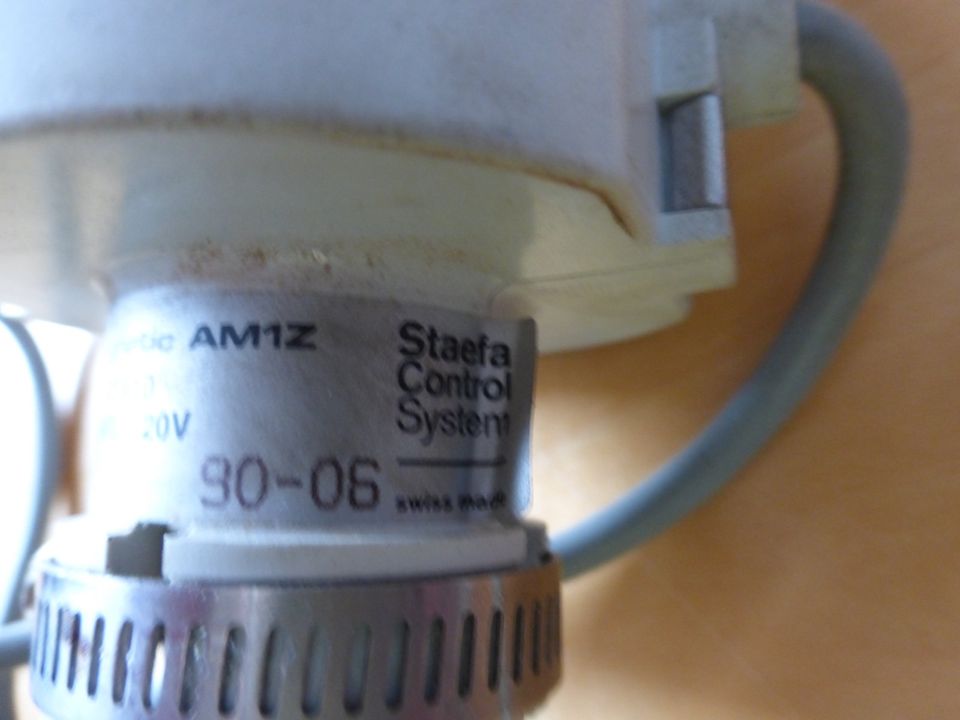 AM1Z Magnetischer Stellantrieb Staefa SCS 03610 DC 0 ... 20 V in Vilsbiburg