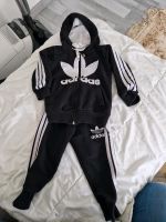 Adidas Anzug kleiner Kinder 92 gr Baden-Württemberg - Mögglingen Vorschau