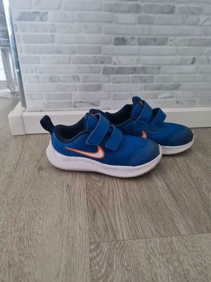 Baby Kinder Sport Schuhe Nike blau Klett Gr. 25 wie neu in Lebach