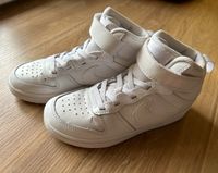 Nike Sneaker high Gr. 29,5 Thüringen - Lengenfeld unterm Stein Vorschau