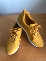 Damen Sneaker von S.Oliver Gr.40 Köln - Bickendorf Vorschau