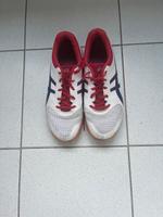 Asics Sneaker low in weiß / rot / blau Gr.42,5 Frankfurt am Main - Sachsenhausen Vorschau