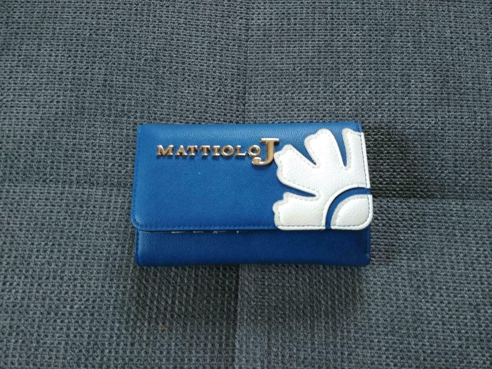 Designer Geldbörse für Damen blau weiß von mattiolo j in Birkenwerder