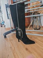 Hermès Hermes Stiefel schwarz Wildleder Mini Twilly NEU Größe 38 Bayern - Schwarzenbruck Vorschau