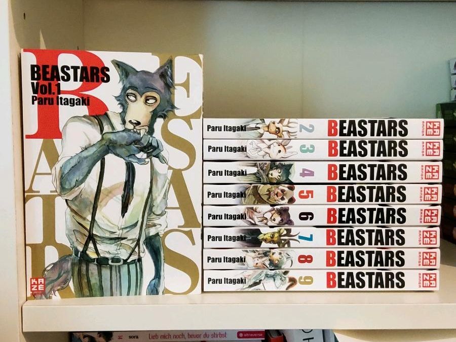 Beastars Band 1-9 mit Charakterkarten Manga in Augsburg