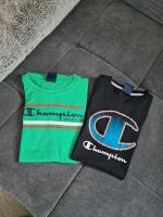 2 T-shirts Champion wie neu 164 Preis zusammen 15 Euro Baden-Württemberg - Heddesheim Vorschau