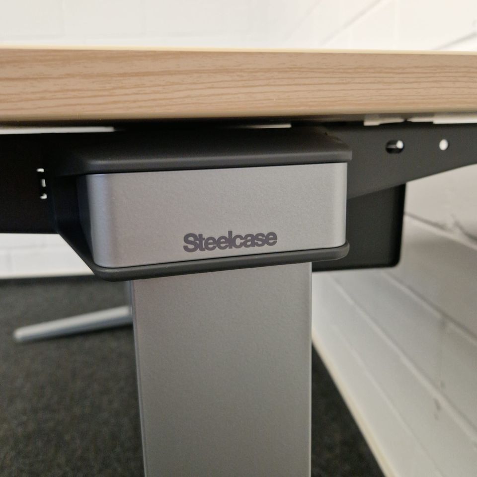 250 x Steelcase Ology / Schreibtisch / Bürotisch / Arbeitstisch / Büroeinrichtung / Büromöbel / Büro in Köln