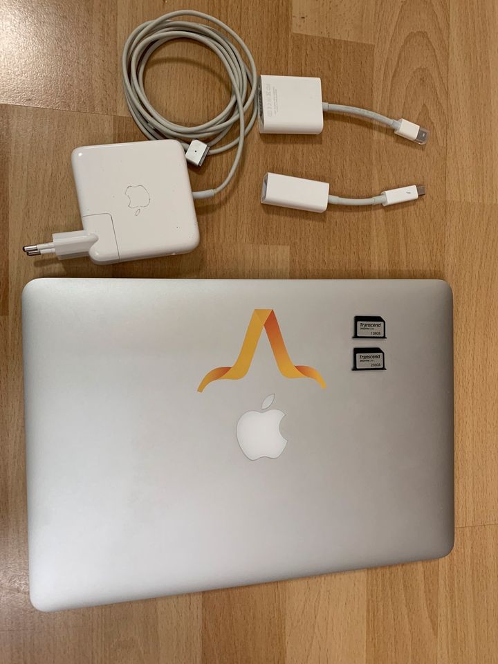 Macbook pro 13 Zoll Retina 2015 early 128G in Berlin