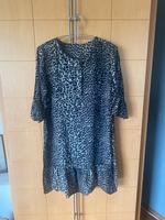 Kleid von Milano Italy Nordrhein-Westfalen - Büren Vorschau