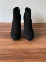 Damenstiefelette H&M.Gr. 40  Wildleder Neu Baden-Württemberg - Engstingen Vorschau