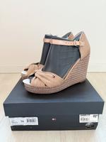 Tommy Hilfiger Espadrilles Gr. 39 Brandenburg - Panketal Vorschau