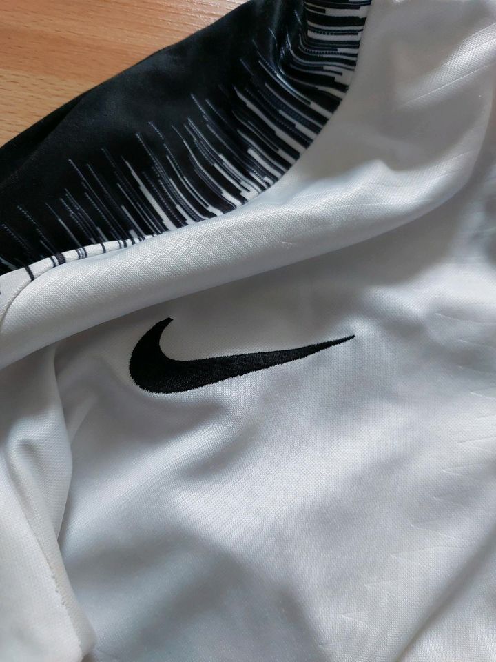 Psg nike Anzug in Schönau