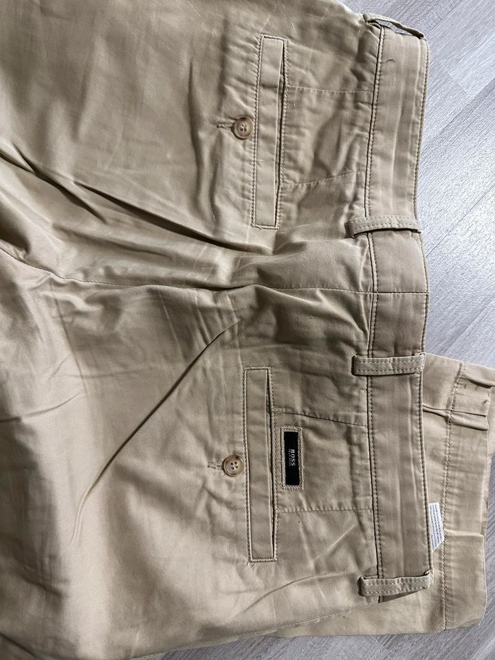 4 x Hose Chino von Hugo Boss/ Olymp in 50 und 52 oder 27 in Dinslaken