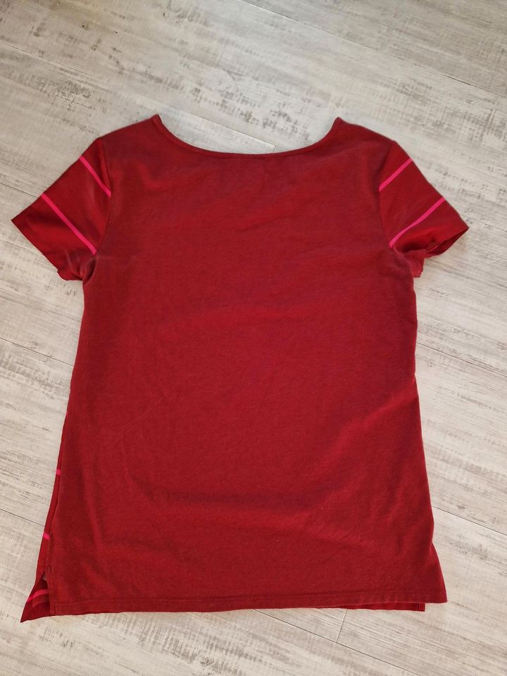 T-Shirt / Bluse von Tommy Hilfiger rot Gr. XS wie neu in Tetenhusen