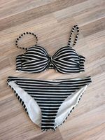 H&M Bikini weiß schwarz gestreift 40 75B Nordrhein-Westfalen - Werl Vorschau
