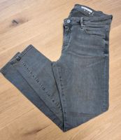 Damen Jeans grau Esprit 32/30 Nordrhein-Westfalen - Hamm Vorschau