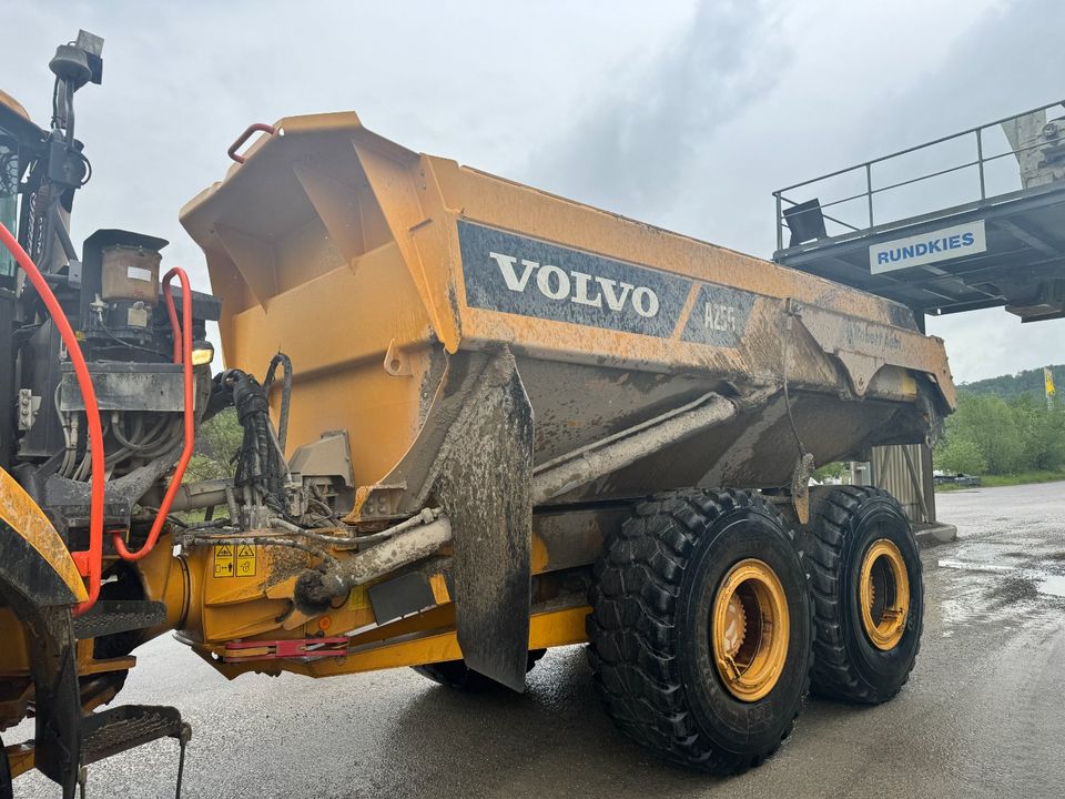 Volvo A 25 G Dumper 6x6 Bj. 2018, 11.300 Betr.std., Top Zustand!! in Warthausen