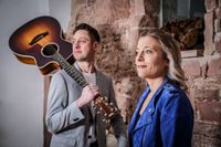 Akustik Duo Sängerin Hochzeit Firmenfeier Weihnachtsfeier Bayern - Frammersbach Vorschau