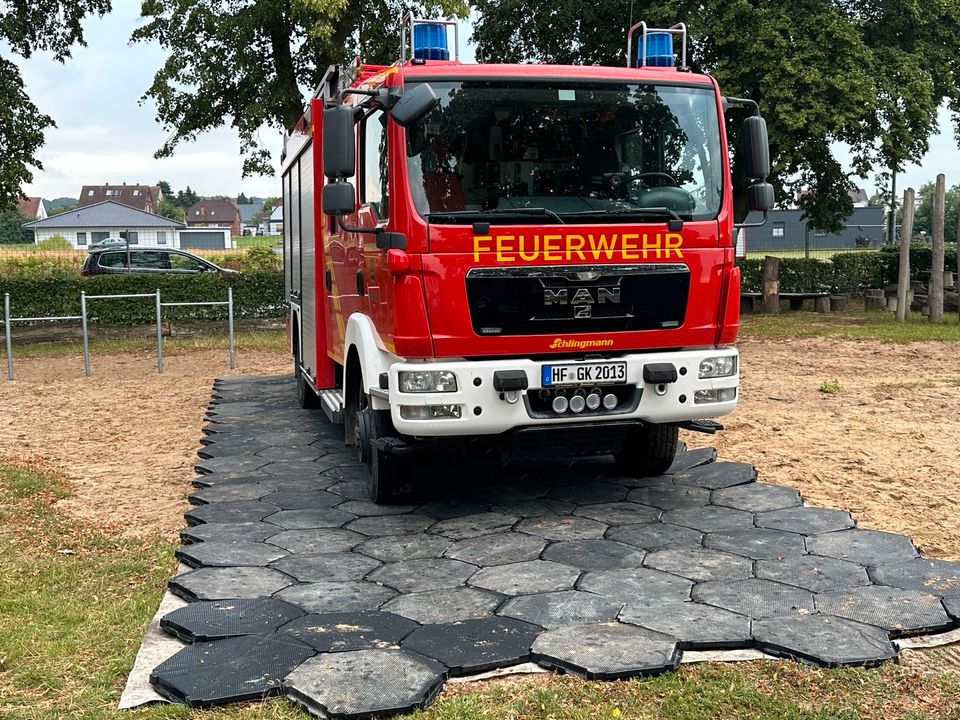 Vermietung Bodenschutzplatten, mobiler Parkplatz, Bausstraße in Herford