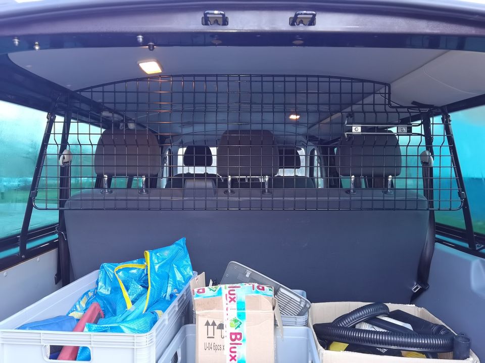 Hundegitter Trengitter für VW T5 T6 Transporter in Hamburg