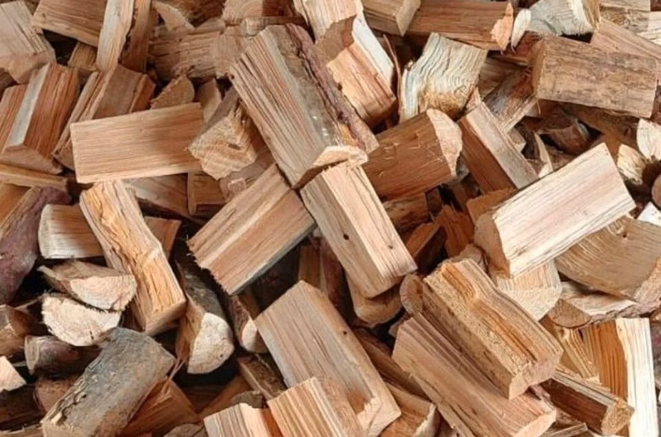 Brennholz Fichte Angebot nur noch im Mai in Bad Überkingen