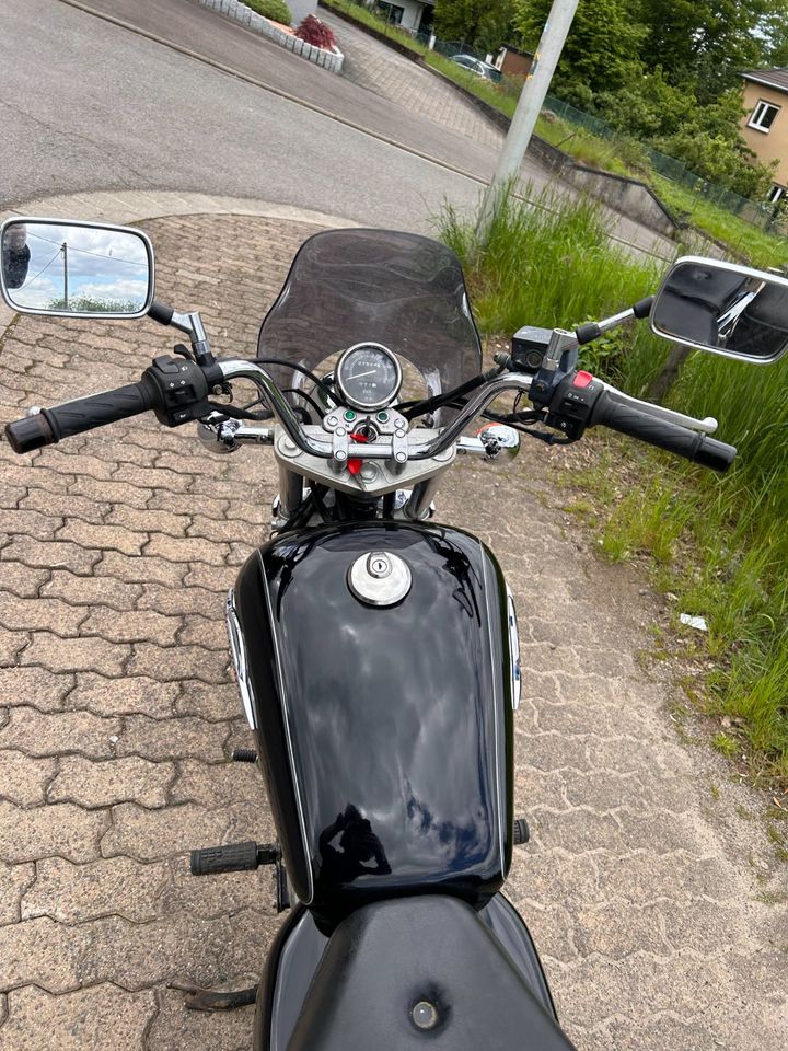 Suzuki Marauders GZ 125 HU Neu Ein Jahr Gewährleistung in Völklingen