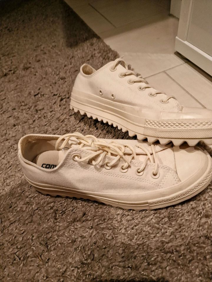 Converse Allstar beige platform plateau 40 in Bielefeld