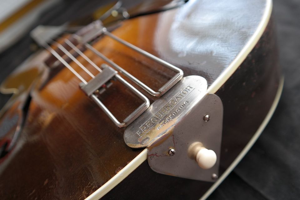 Epiphone Olympic, Akustik Archtop Gitarre, Bj. 1937 in Schwülper