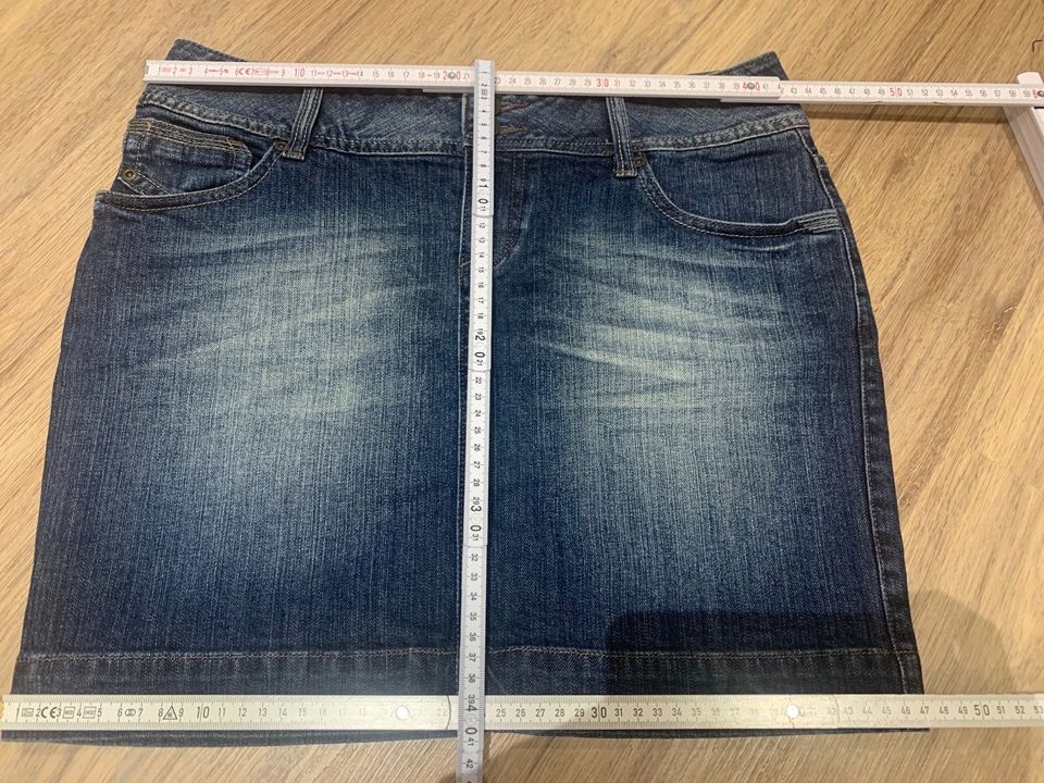 Damen Jeans Rock S. Oliver Gr. 38 99% Baumwolle in Passau