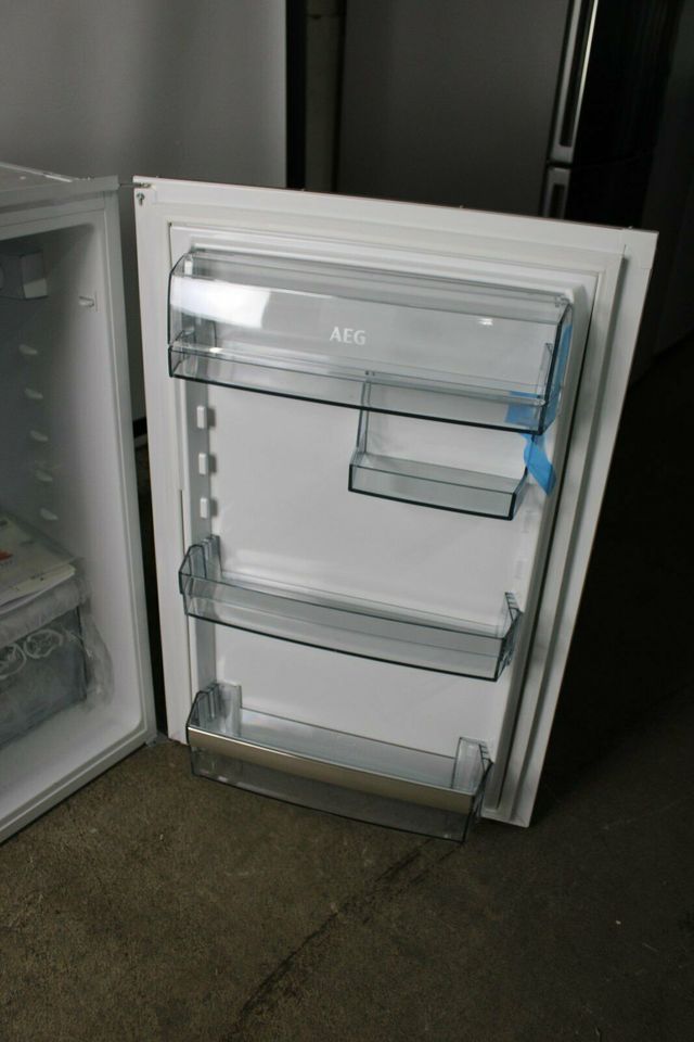 AEG SKB588F1AE Einbaukühlschrank H88,1B58,8T54.9 !!B-Ware!! in Bayern -  Kirchroth | Kühlschrank & Gefrierschrank gebraucht kaufen | eBay  Kleinanzeigen ist jetzt Kleinanzeigen