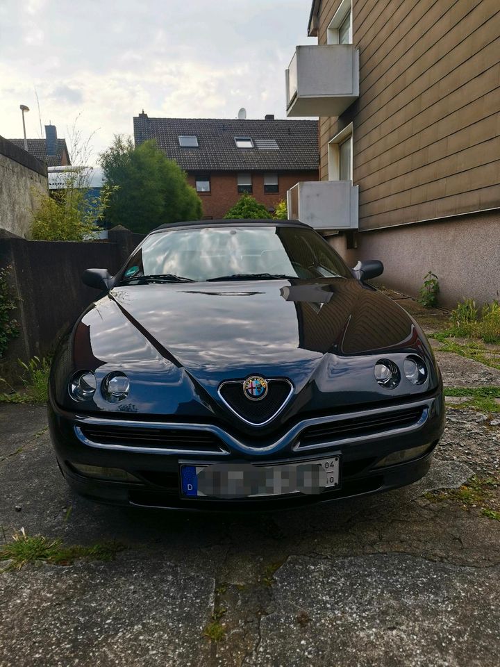 Alfa romeo spider 916 "TOP ZUSTAND" in Oberhausen