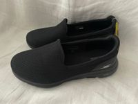 Skechers Go Walk 5 Slipper Freizeit Turnschuhe Gr. 42 neu schwarz Nordrhein-Westfalen - Hamm Vorschau