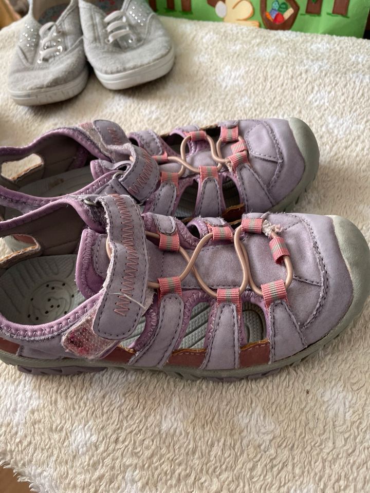 Trekking Schuhe Mädchen Gr.31 für 2,-€ zu verkaufen in Berlin