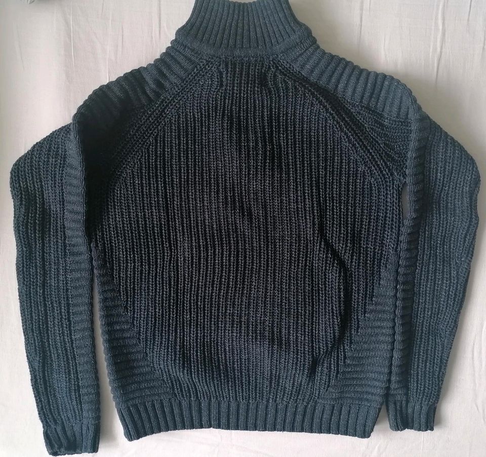 Strickpullover in Größe S in Siegburg