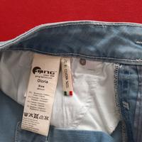 Jeans Momjeans Hessen - Neuenstein Vorschau