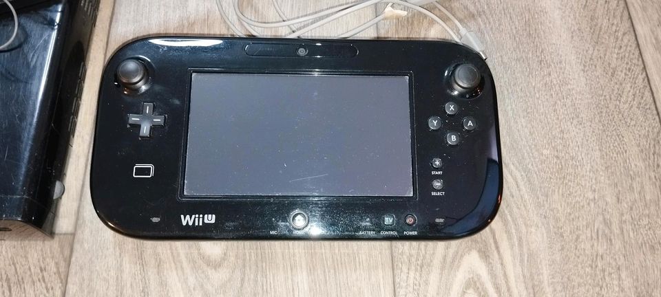 Wii u Konsole+ Board+Spiele in Weißwasser