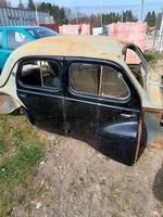 Schlachtefest Oldtimer Renault 4CV Niedersachsen - Bergen Vorschau