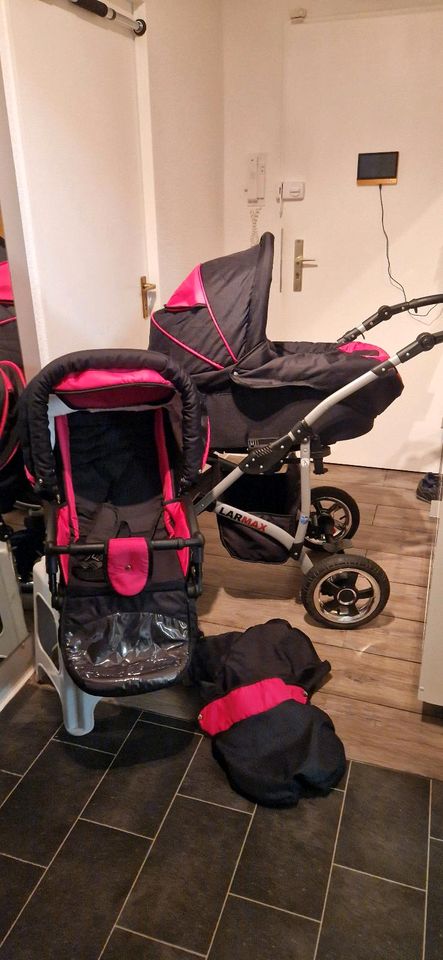 Kinderwagen mit babywanne Set Pink Mädchen  Wie neue!  Zweiseitig in Berlin