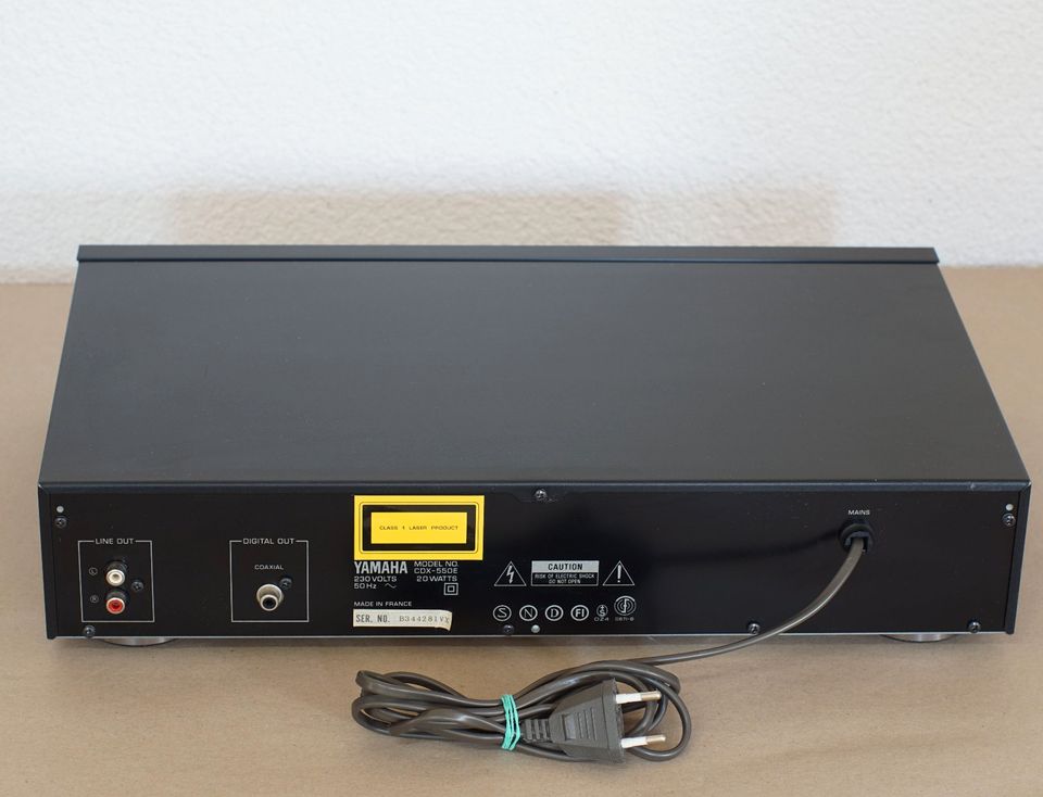 YAMAHA CDX-550E RS Hochwertiger CD Player + Fernbedienung in Hilchenbach