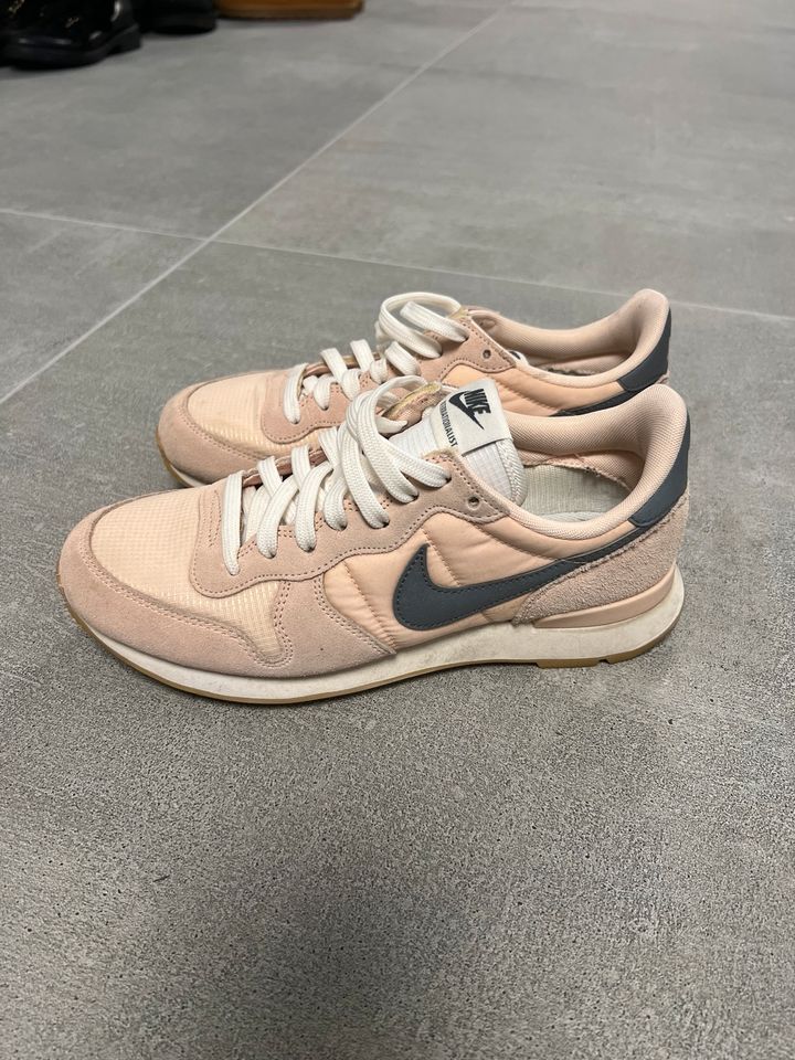 Nike Internationalist Sunset Tint / Cool Grey Rosa Grau 38 in  Nordrhein-Westfalen - Pulheim | eBay Kleinanzeigen ist jetzt Kleinanzeigen