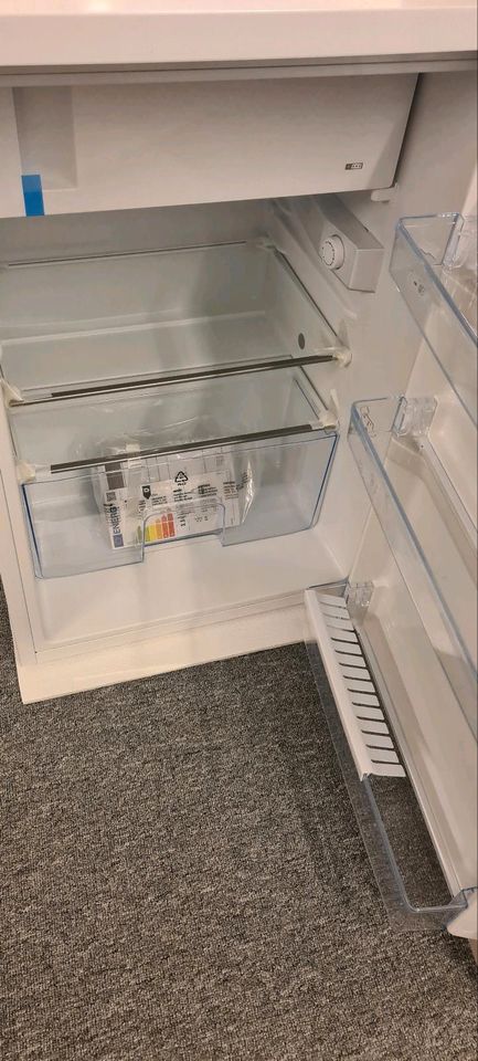 NEU Kuhlschrank mit gefrierfach fur nur 169 euro in Essen