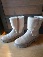 Schicke warme Winterstiefel in Gr. 41 - Farbe: Creme  NEU!!! Sachsen - Neustadt Vorschau