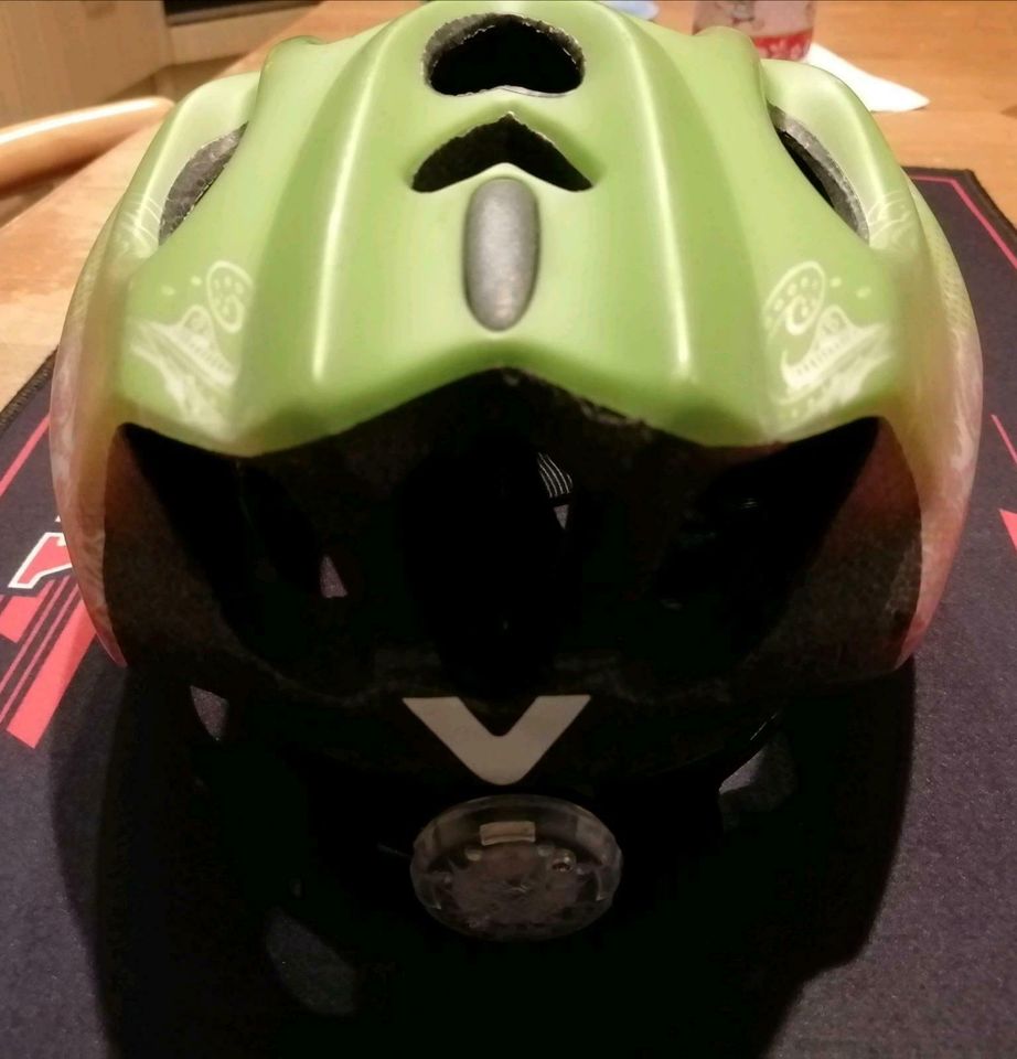 Fahrradhelm Abus Arica Green Flower, Gr. 54 bis 58, Guter Zustand in Kirchlinteln