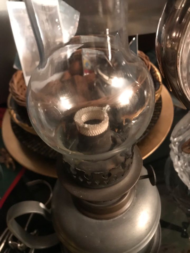 Petroleumlampe aus Zinn in Lauf a.d. Pegnitz