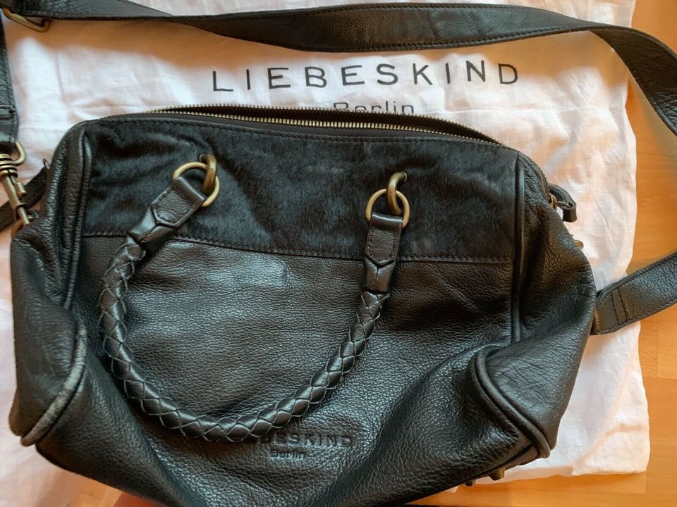 Liebeskind Tasche mit kuhfell schwarz Gold in Bayern - Werneck | eBay  Kleinanzeigen ist jetzt Kleinanzeigen