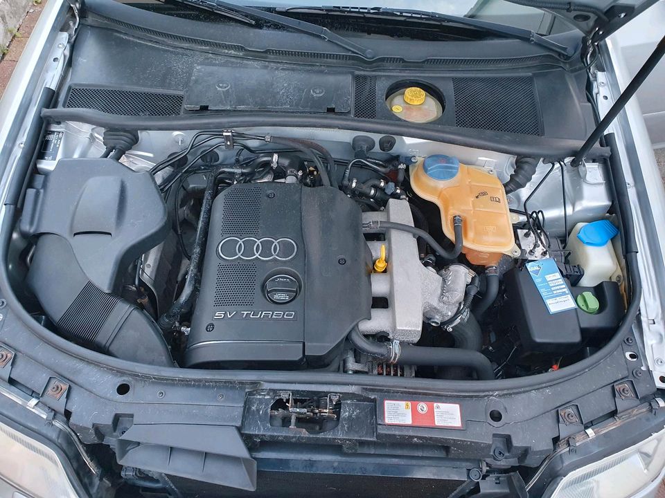 Audi A6 c5 1.8 T TÜV 05/26. in Fuldatal