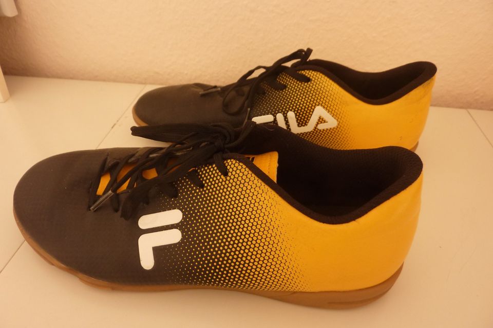 Fila Schuhe Turnschuhe Sportschuhe Gr 41 in Stolberg (Rhld)