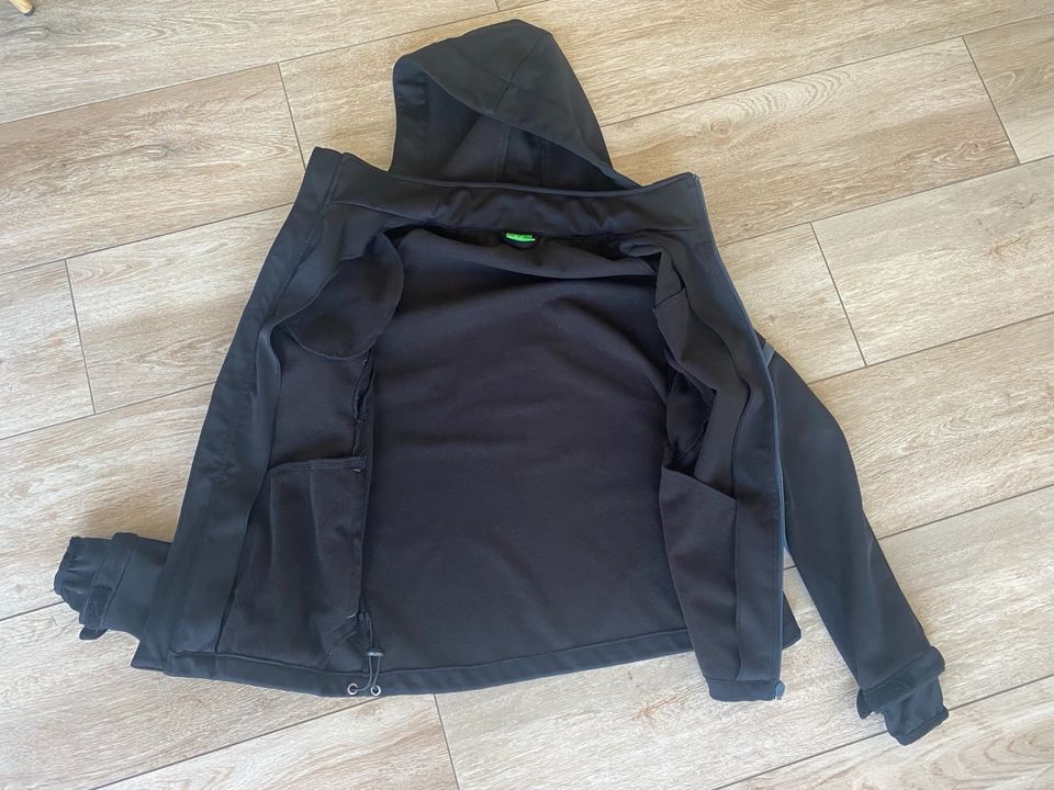 ** Erima Kinder Softshelljacke / Funktion  Größe 164 in Achim