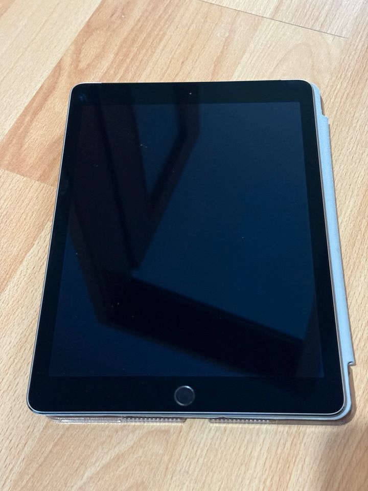 iPad Air 2 64GB mit SIM Slot in Plauen